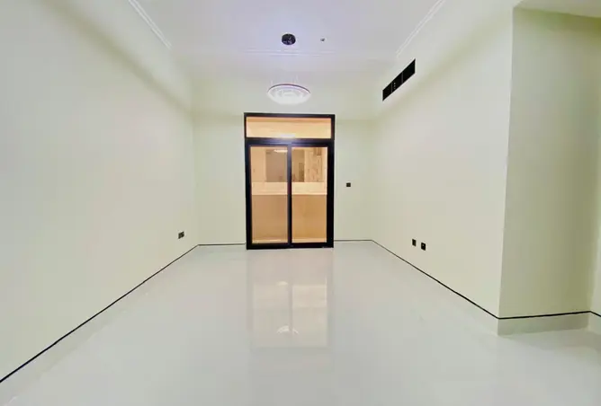156486775 - Property Image 2