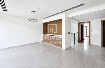 Villa - 4 - 5 for rent in Tilal Al Furjan - Al Furjan - Dubai