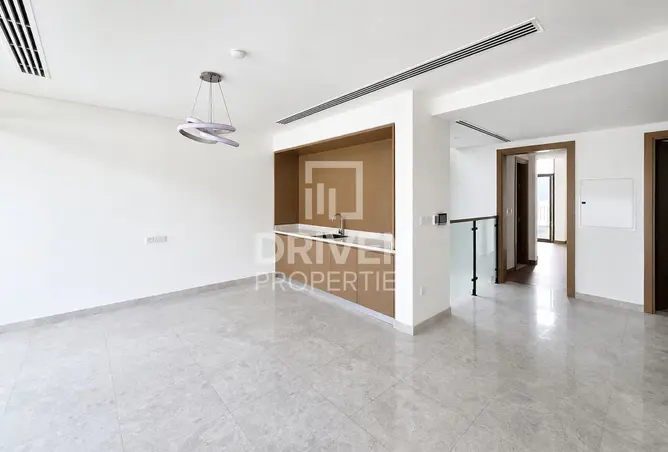 155094003 - Property Image 3