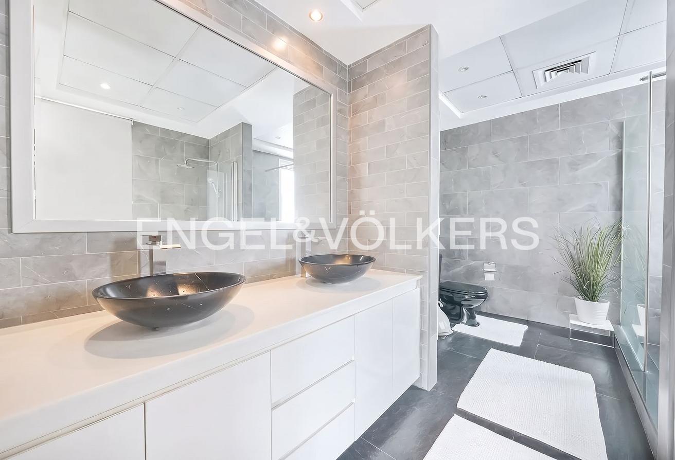 Fully Upgraded | Pool | Landscaped | Rare photo 9