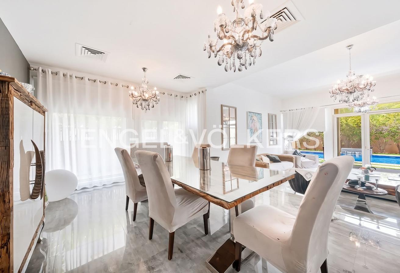 Fully Upgraded | Pool | Landscaped | Rare photo 4