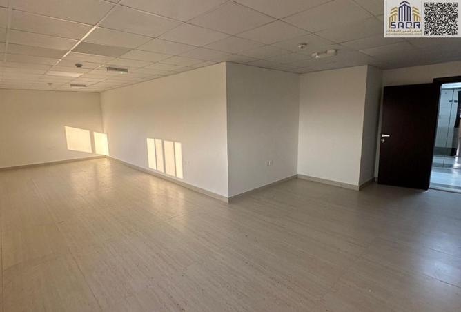 100848778 - Property Image 2
