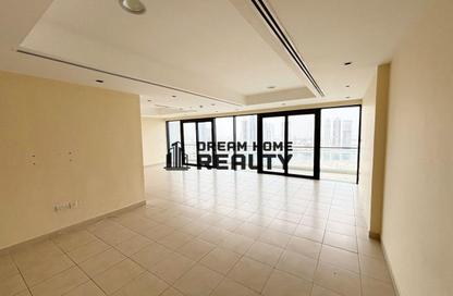 Apartment - 3 - 4 for rent in Al Thani Building - Al Khan - Sharjah