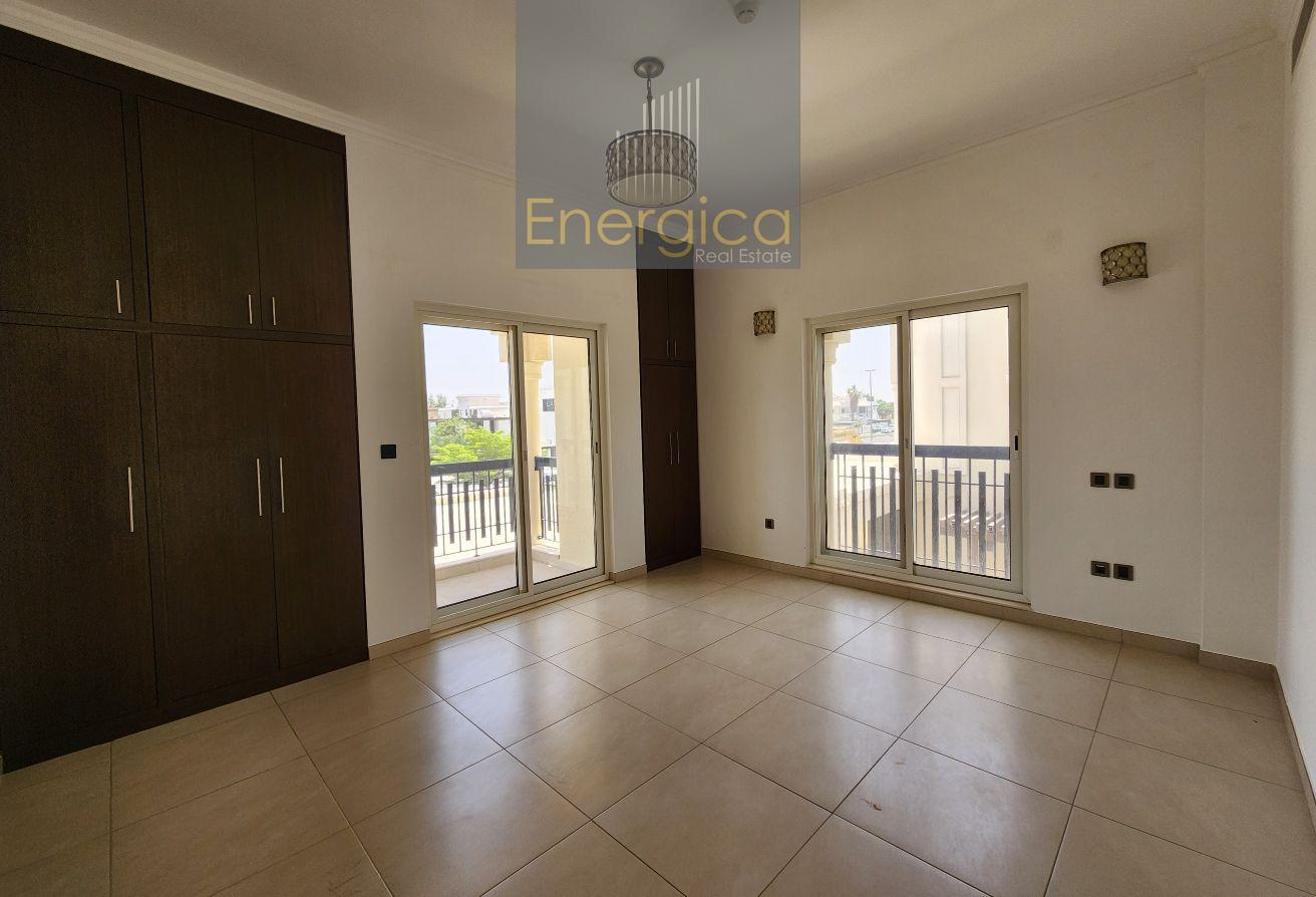 Modern 5BR V | Shared Pool | Gym | Private Garden photo 18