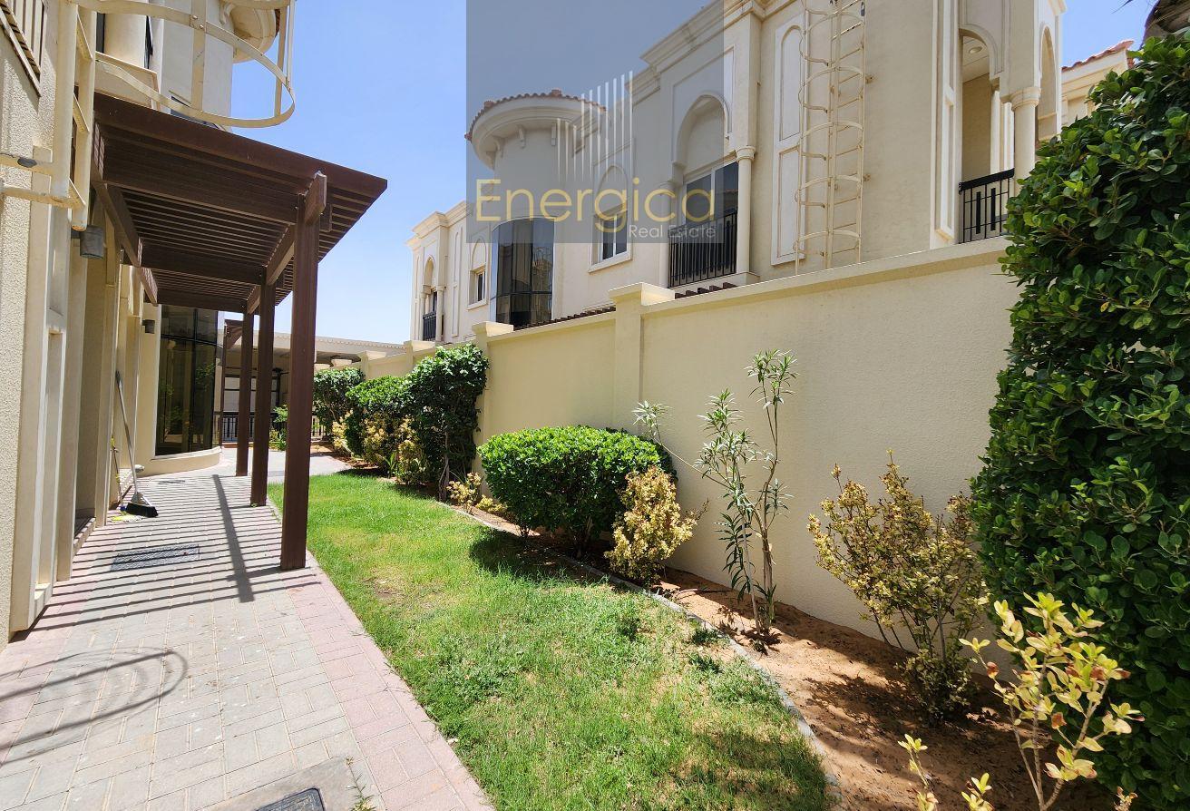 Modern 5BR V | Shared Pool | Gym | Private Garden photo 28