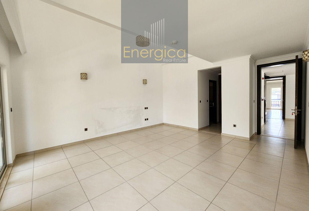 Modern 5BR V | Shared Pool | Gym | Private Garden photo 20