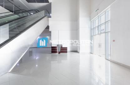 Shop - Studio for sale in Oceanscape - Shams Abu Dhabi - Al Reem Island - Abu Dhabi