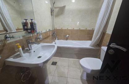 Apartment - 2 - 2 for rent in New Dubai Gate 1 - JLT Cluster Q - Jumeirah Lake Towers - Dubai