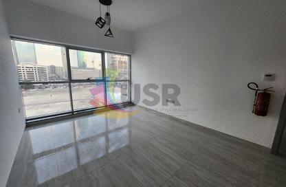 Apartment - 1 - 1 for rent in Central 1 Dubai 4 - Jumeirah Garden City - Al Satwa - Dubai