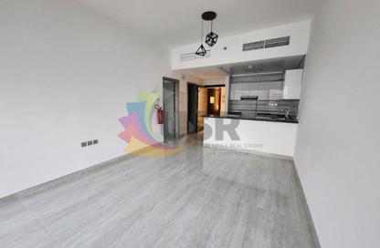 Apartment - 1 - 1 for rent in Central 1 Dubai 4 - Jumeirah Garden City - Al Satwa - Dubai Apartment - 1 - 1 for rent in Central 1 Dubai 4 - Jumeirah Garden City - Al Satwa - Dubai