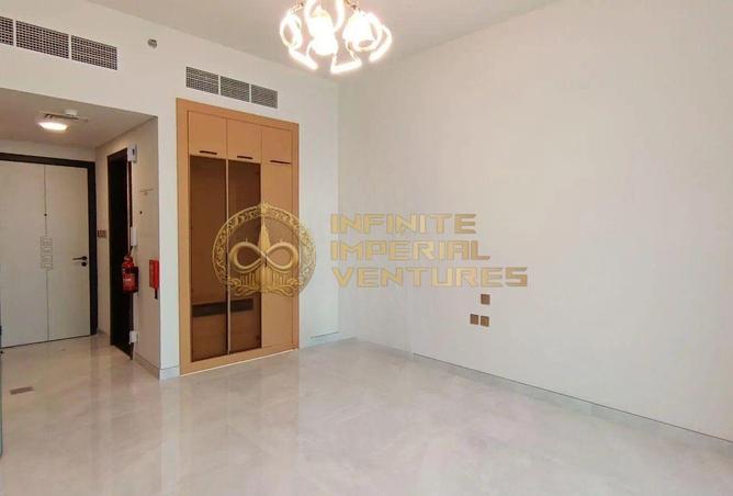 69892873 - صورة العقار 2