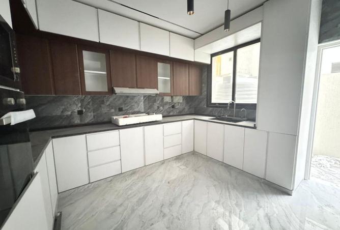 80249873 - Property Image 2