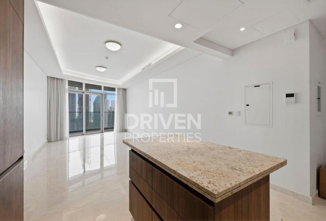 92703025 - Property Image 3
