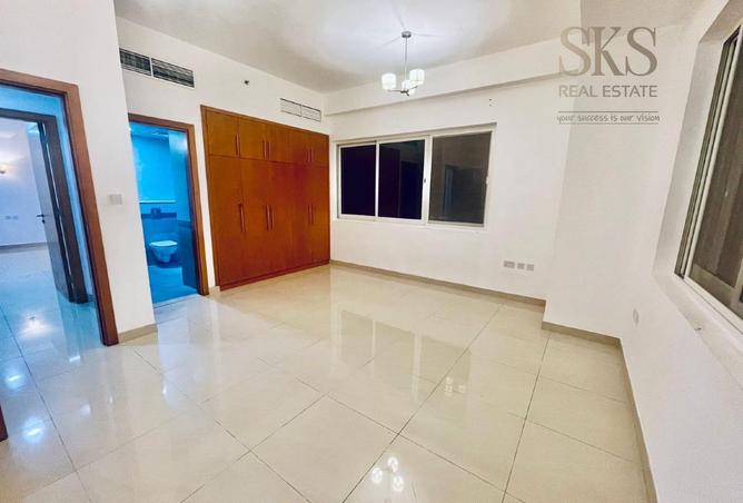 76572663 - Property Image 3