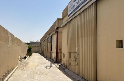 Warehouse - Studio - 1 Bathroom for rent in Al Sajaa Industrial - Al Sajaa - Sharjah
