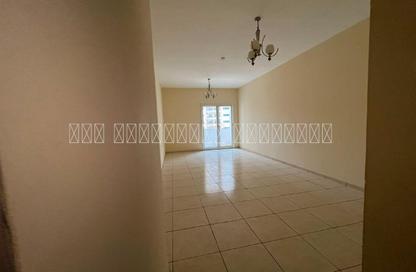 Apartment - 3 Bedrooms - 3 Bathrooms for rent in Al Nahda Residential Complex - Al Nahda - Sharjah