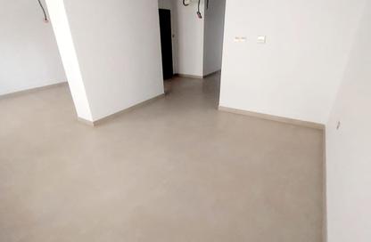 Office Space - Studio - 1 Bathroom for rent in Al Wahda Building - Al Majaz 2 - Al Majaz - Sharjah