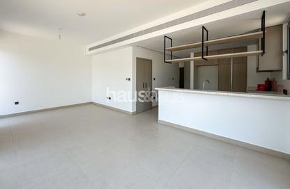 Villa - 5 - 5 for rent in Aura Gardens - Tilal Al Ghaf - Dubai