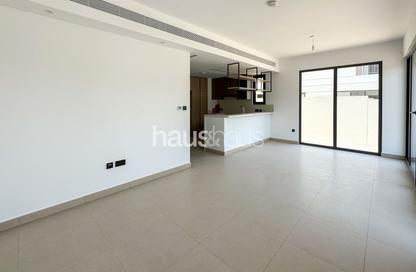 Villa - 5 - 5 for rent in Aura Gardens - Tilal Al Ghaf - Dubai