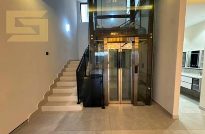 Villa - 5 - 7 for sale in Ajman Hills - Al Alia - Ajman Villa - 5 - 7 for sale in Ajman Hills - Al Alia - Ajman