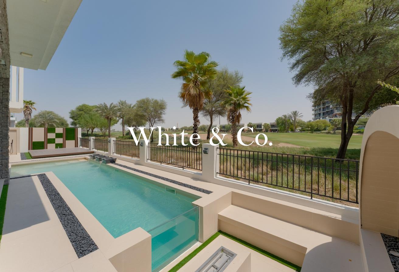Brand New | Upgraded | Private Pool/BBQ photo 12