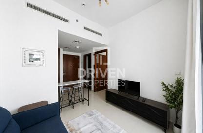 Apartment - 1 - 1 for rent in Reva Residences - Business Bay - Dubai