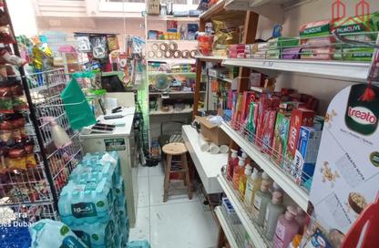Retail - Studio for rent in Muna Karama Building - Al Karama - Dubai Retail - Studio for rent in Muna Karama Building - Al Karama - Dubai