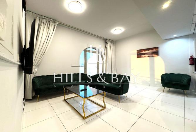 98246309 - Property Image 2