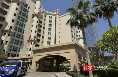 Apartment - 2 Bedrooms - 3 Bathrooms for sale in Al Habool - Shoreline Apartments - Palm Jumeirah - Dubai