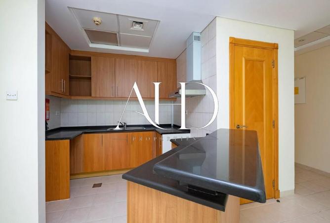 92709620 - Property Image 3