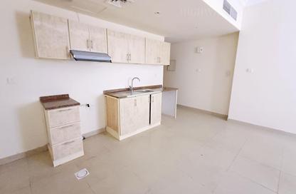 Apartment - Studio - 1 Bathroom for rent in Street 20 - Al Nahda - Sharjah