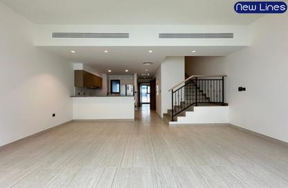 Townhouse - 4 - 3 for sale in Santorini - Damac Lagoons - Dubai Townhouse - 4 - 3 for sale in Santorini - Damac Lagoons - Dubai