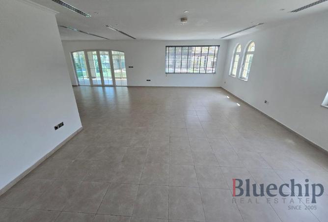 135618464 - Property Image 2
