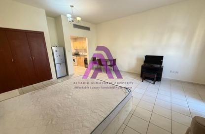 Apartment - Studio - 1 Bathroom for rent in Building T04 - Spain Cluster - International City - Dubai