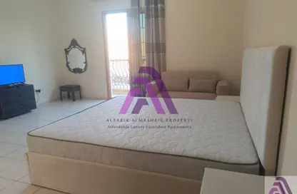Apartment - 1 Bathroom for rent in Building T04 - Spain Cluster - International City - Dubai