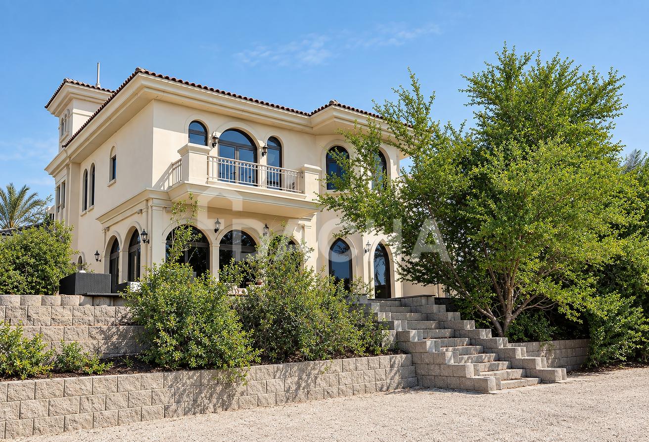 Move In Ready | Exclusive Frond | Atrium Entrance photo 30
