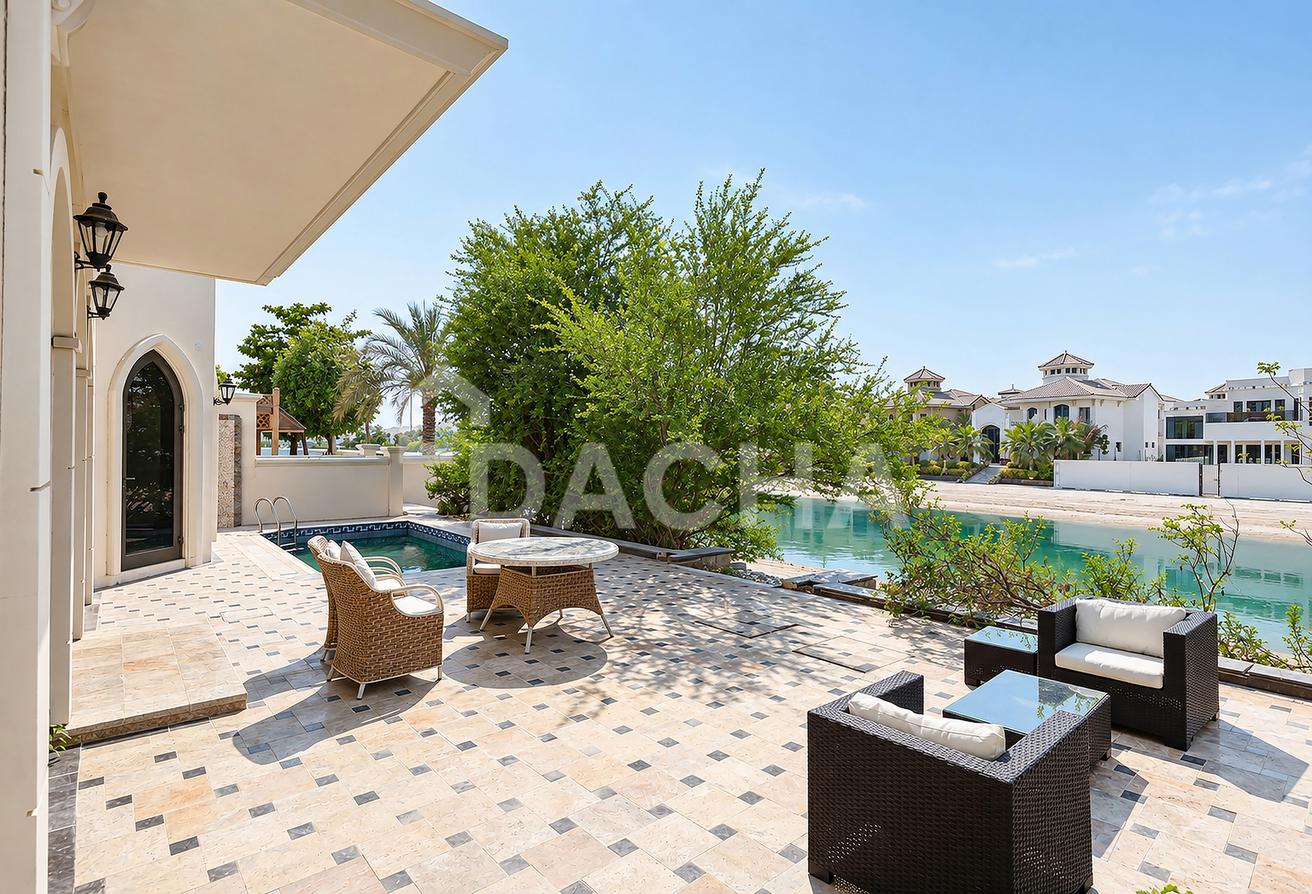 Move In Ready | Exclusive Frond | Atrium Entrance photo 28