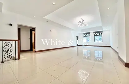 شقة - 3 غرف نوم - 4 حمامات للايجار في الميل الذهبي 2 - الميل الذهبي - نخلة جميرا - دبي