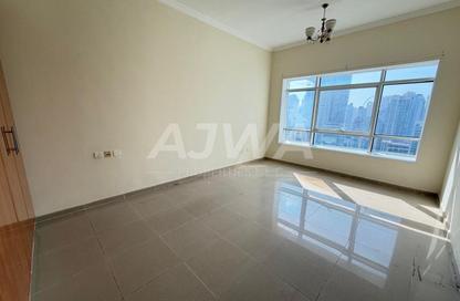 Apartment - Studio - 1 Bathroom for rent in Lake City Tower - JLT Cluster D - Jumeirah Lake Towers - Dubai