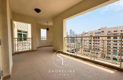 Apartment - 2 Bedrooms - 3 Bathrooms for rent in Al Hallawi - Shoreline Apartments - Palm Jumeirah - Dubai