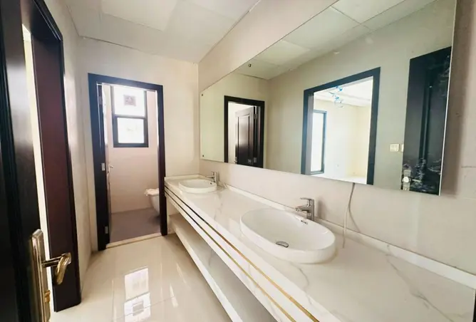 158685600 - Property Image 3