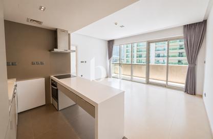 Apartment - 1 Bedroom - 2 Bathrooms for rent in West Avenue Tower - Dubai Marina - Dubai
