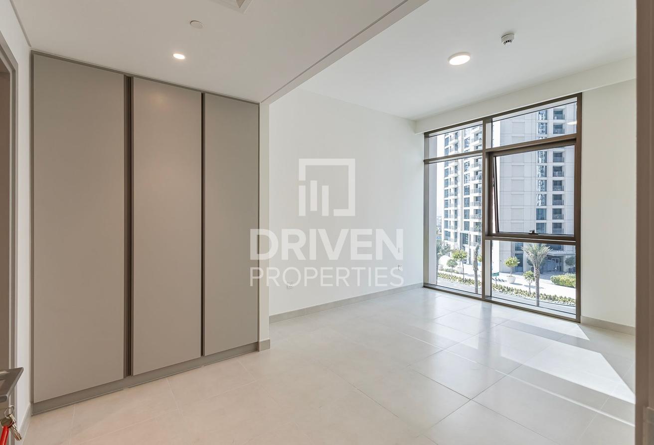 Spacious | Corner Apt in Palace Branded Tower photo 4