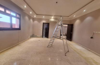 Villa - 4 Bedrooms - 4 Bathrooms for rent in Mohamed Bin Zayed Centre - Mohamed Bin Zayed City - Abu Dhabi