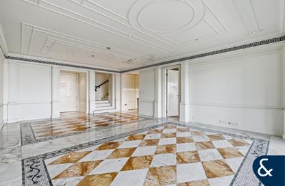 Apartment - 3 Bedrooms - 5 Bathrooms for sale in Palazzo Versace - Culture Village - Dubai