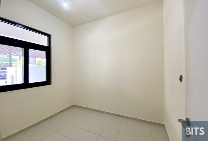 4 plus Maid | Closed Kitchen | Vacant | Ready — photo 3