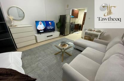 Apartment - Studio - 1 for rent in Yasmeen Towers - Al Jurf 2 - Al Jurf - Ajman Apartment - Studio - 1 for rent in Yasmeen Towers - Al Jurf 2 - Al Jurf - Ajman