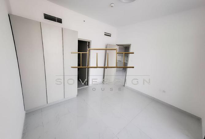 123832187 - Property Image 3
