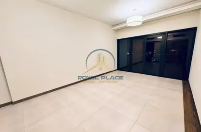 Apartment - Studio - 1 Bathroom for rent in SOL Bay - Business Bay - Dubai