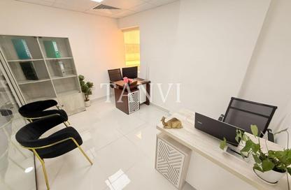 Office Space - Studio - 1 for rent in Silver Home Building - Hor Al Anz - Deira - Dubai